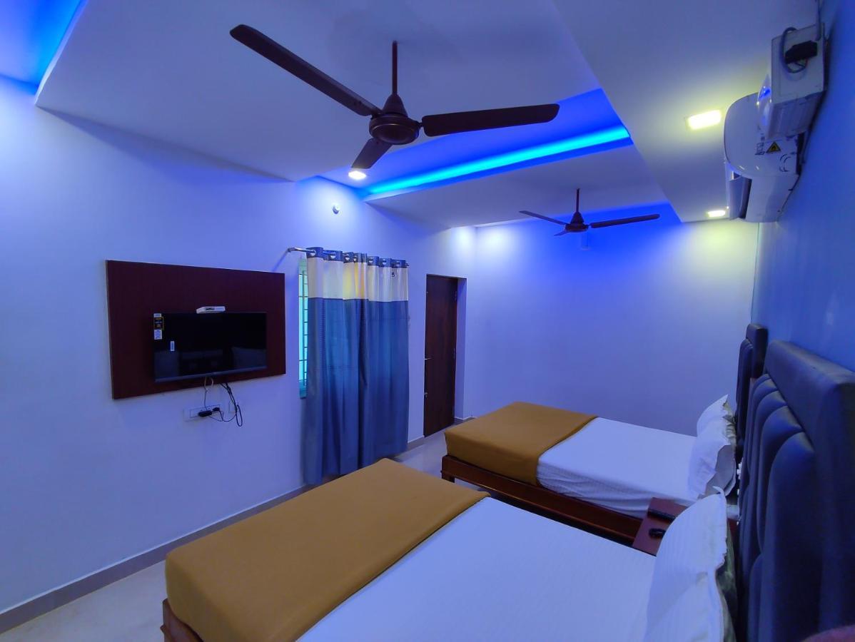 Hotel Db Max Tiruchirappalli Exterior foto